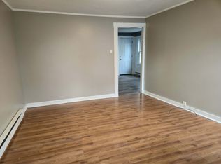 30 Winsor St #1S, Fairhaven, MA 02719