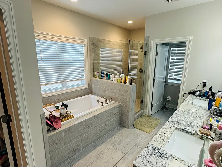 1796 Sanford Ln NW — Photo 33