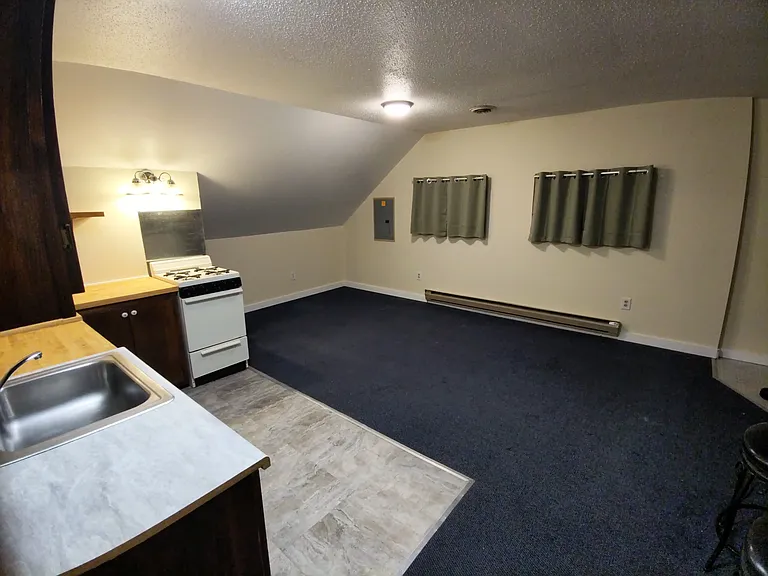 4 Mechanic St #B3 — Photo 21