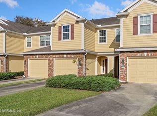 6865 Roundleaf Dr, Jacksonville, FL 32258