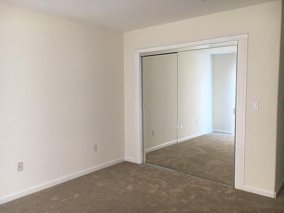 5th image of 1406 D St
