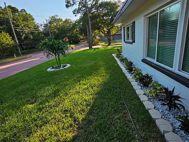 1375 Coral Way S — Photo 5
