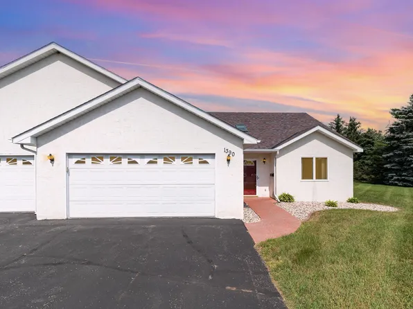 1390 Quasar Ct S, Lakeland, MN 55043