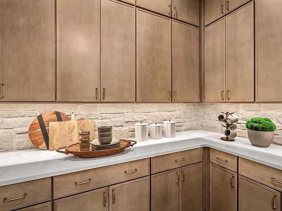 Marabelle Working Pantry