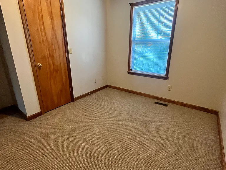 975 Dugan St #2 — Photo 10