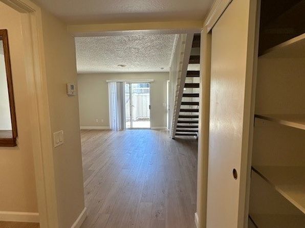 207 Dunecrest Ave APT 4