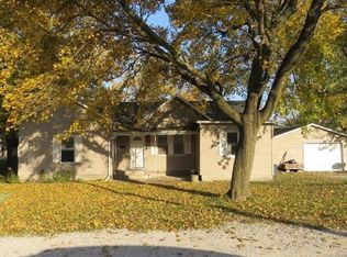 325 E 7th St, Minonk, IL 61760