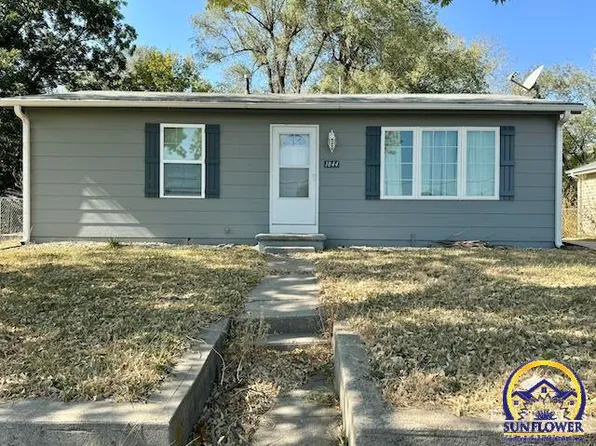 1844 Elmdale Ave, Junction City, KS 66441