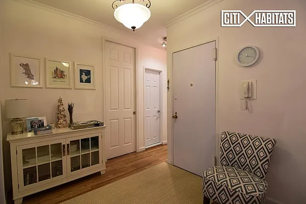 Rented by Citi Habitats | media 4
