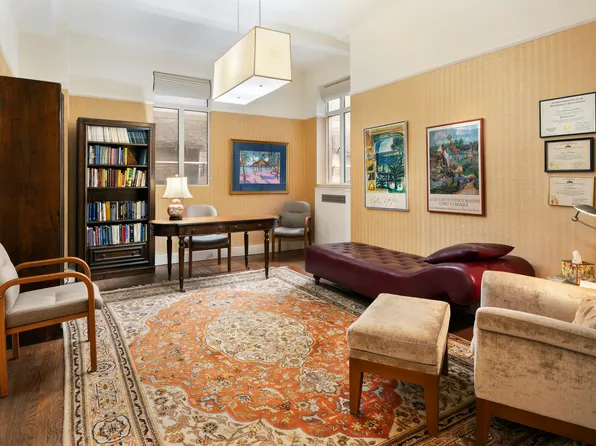 55 Central Park West image 3 of 5