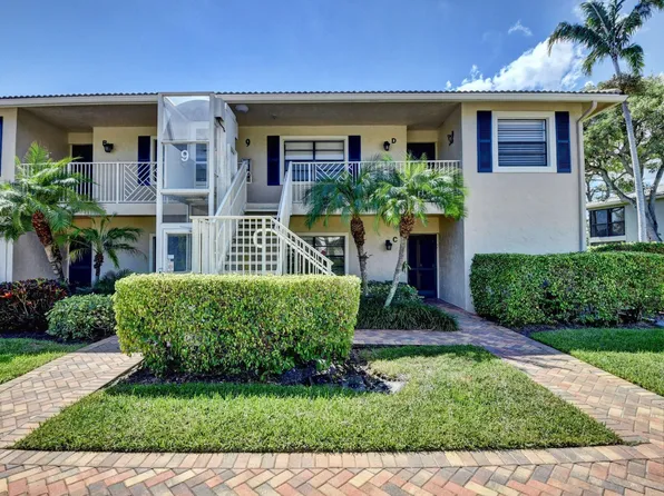 9 Stratford Dr E APT B, Boynton Beach, FL 33436