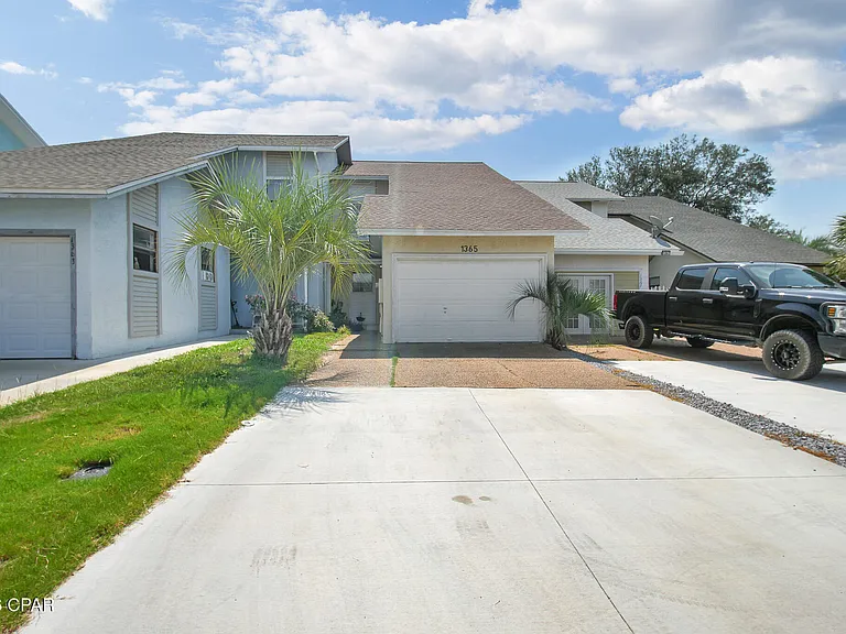 1365 Capri Dr — Photo 56