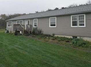 6894 Scholler Rd, New Tripoli, PA 18066