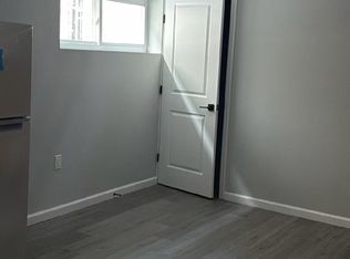 8 Thayer Pl #LL, Staten Island, NY 10306
