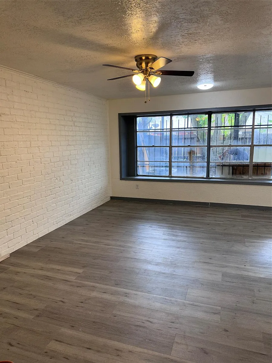 Building Photo - 143 Casa Grande Dr #143