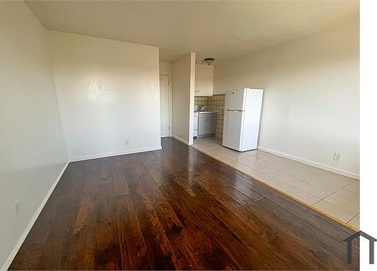 1st image of 3201 Adeline St #9