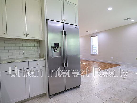 5th image of 47 Palm St #B