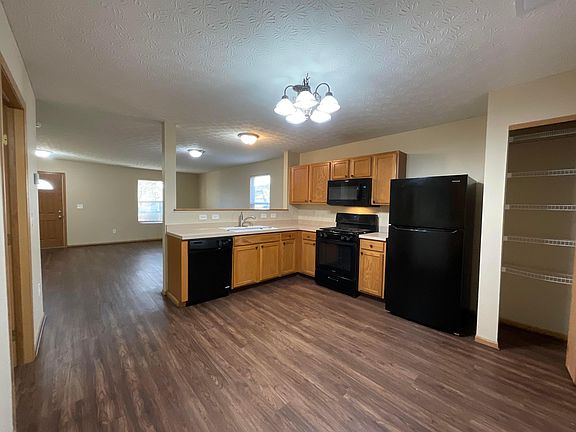 3rd image of 7474 Canal Highlands Blvd