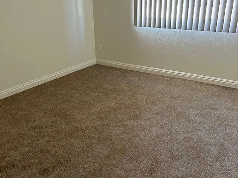 37FH — Photo 16