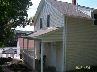 1245 Mendon Rd, Cumberland, RI 02864
