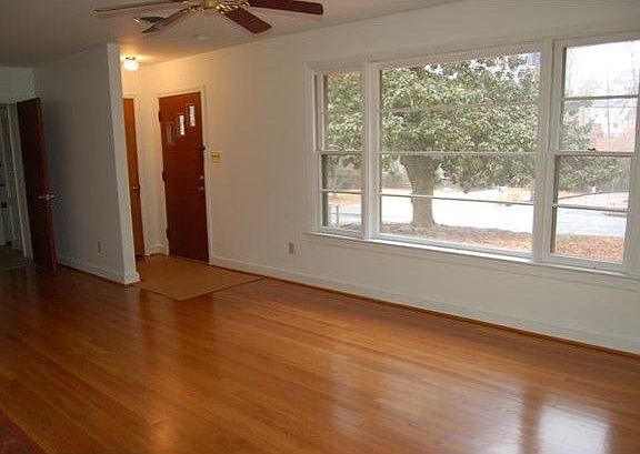 5th image of 2623 Melbourne Dr