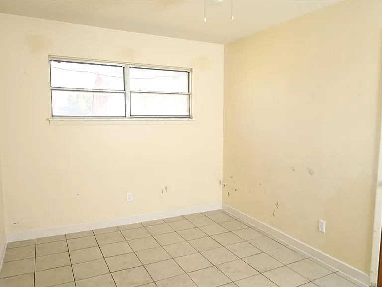 13207 Santa Teresa Rd — Photo 16
