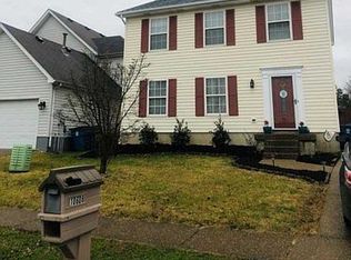 10608 Pinoak View Dr, Louisville, KY 40299