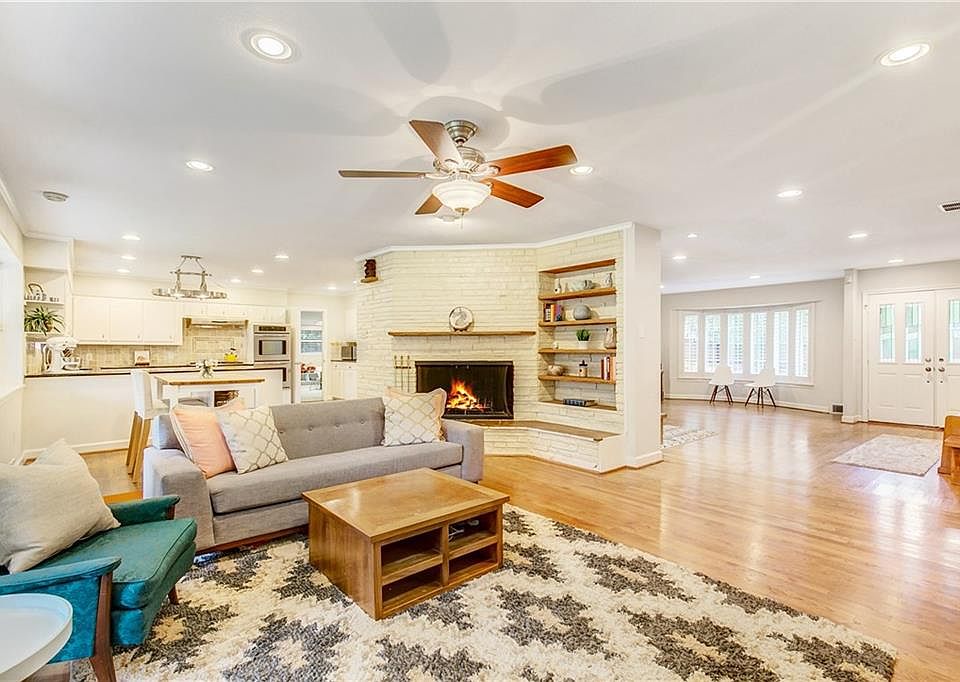 1st image of 9936 Woodgrove Dr