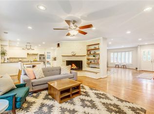 9936 Woodgrove Dr, Dallas, TX 75218