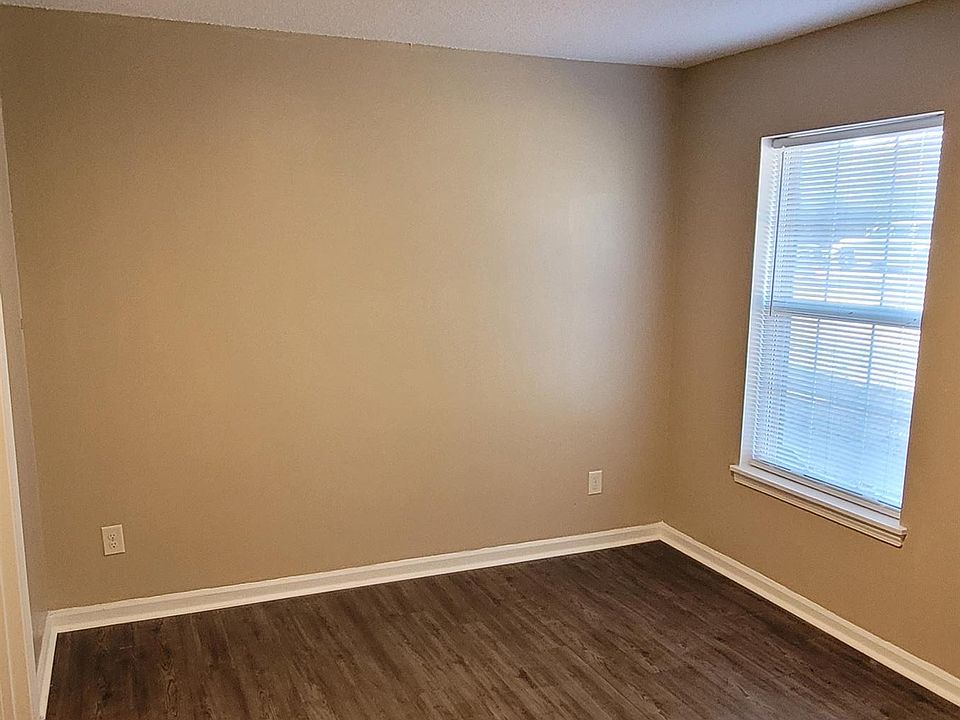 Front Bedroom