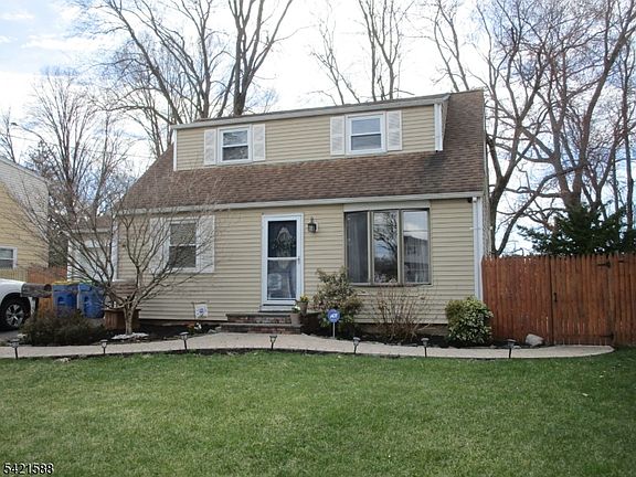 2nd image of 345 Redmont Rd