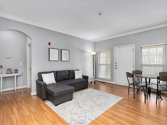 5th image of 2774 McKnight Crossing Ct
