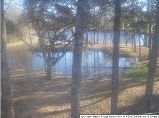 6281 N Shore Dr, Baton Rouge, LA 70817