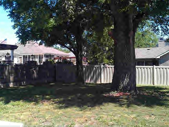 Home for Sale in Decatur, IL $84,577