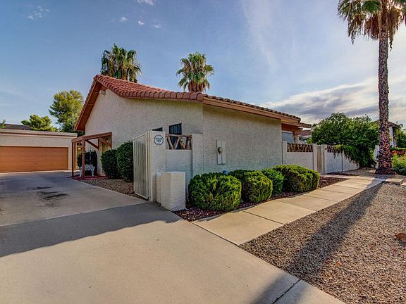 4th image of 5102 E Janice Way