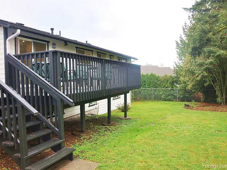 11304 NE 61st Pl — Photo 17