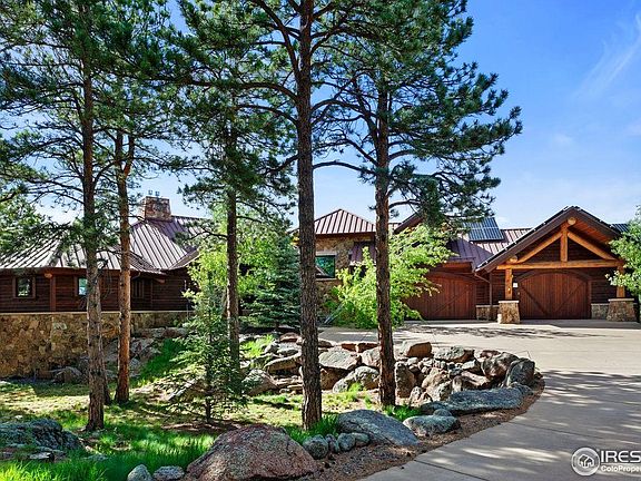 2nd image of 409 Wild Horse Cir