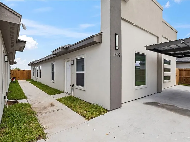1802 W Violet Dr #1 — Photo 17