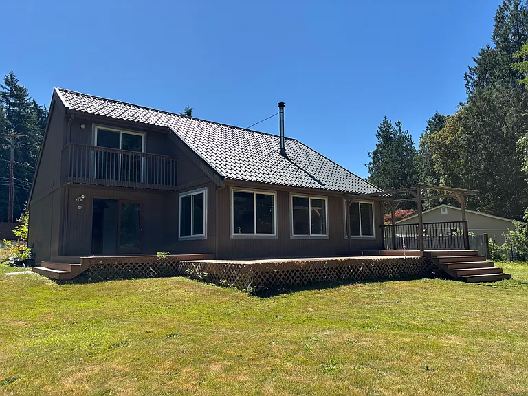 8985 Miller Rd NE — Photo 25