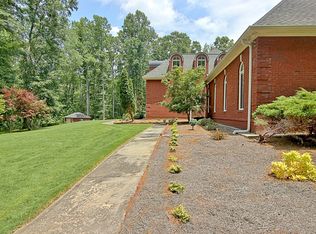 501 Flat Creek Trl, Fayetteville, GA 30214