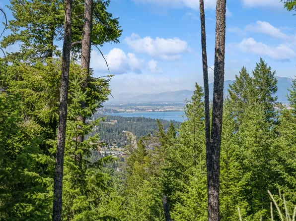 173 Ridge Line Dr, Lakeside, MT 59922