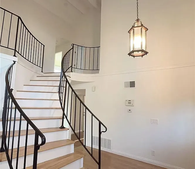 19879 Vista Hermosa Dr — Photo 9