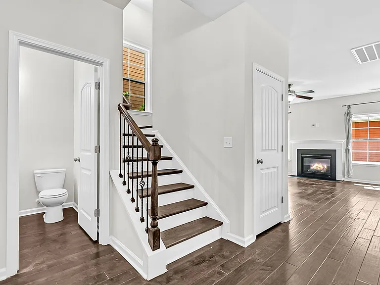 1718 Emmets Rd — Photo 17