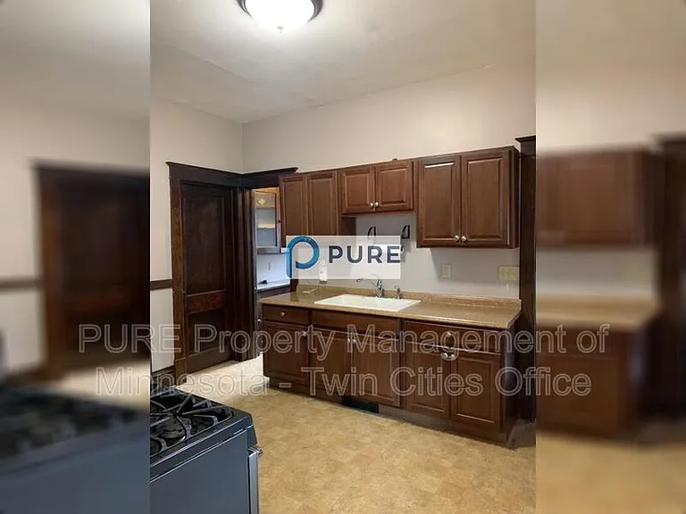 1121 Washington St NE #1121 — Photo 5