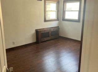 77 Hobart Ave FLOOR 2, Bayonne, NJ 07002