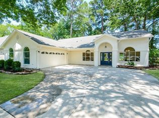 3322 Lake Island Dr, Montgomery, TX 77356
