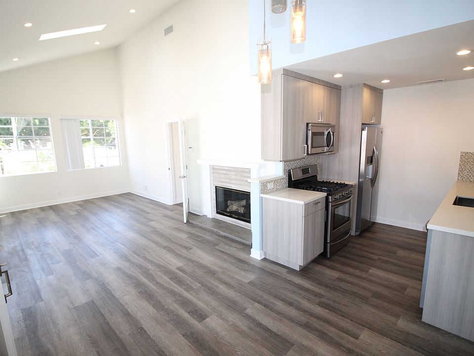 1st image of 4064 La Salle Ave