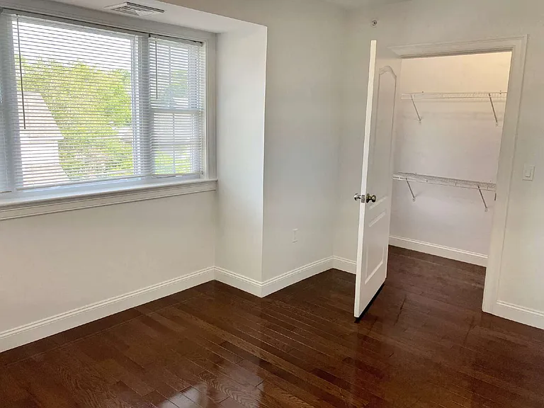 106 Intervale St #B — Photo 10