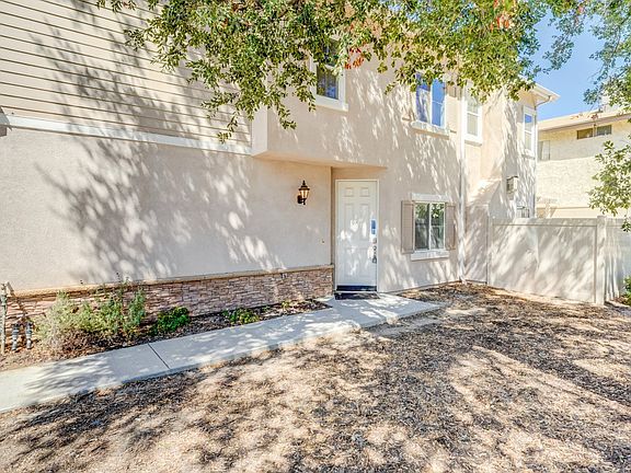 3rd image of 22771 Walnut Park Ln
