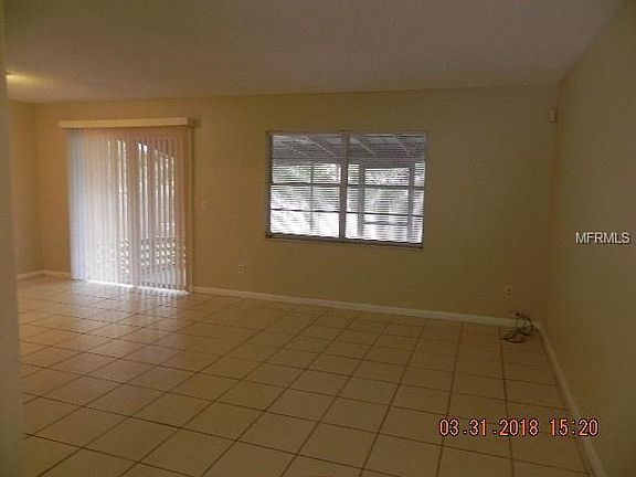 3rd image of 6433 Sardina Blvd #3